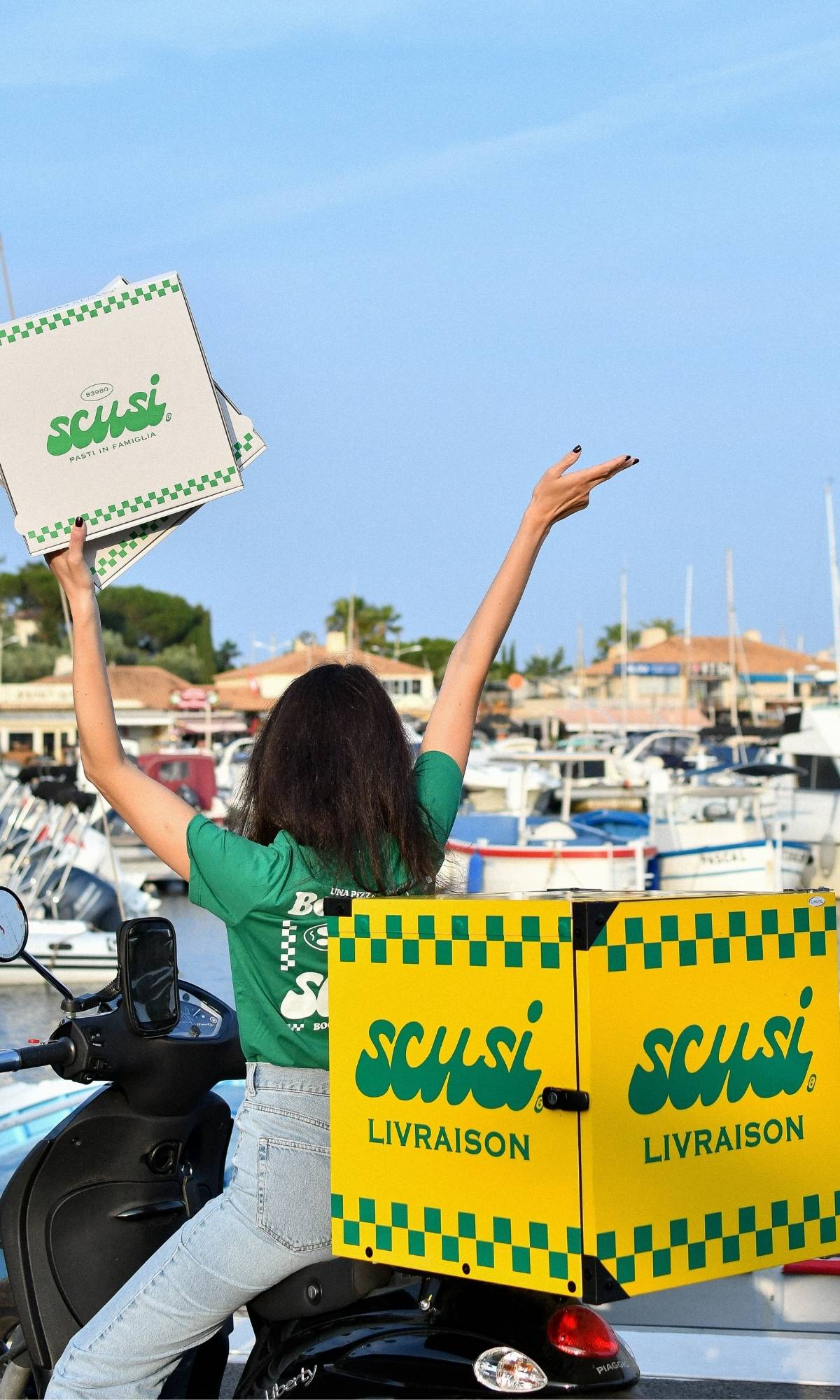 Livraison pizza en scooter lavandou scusi port